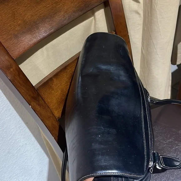 Buxton please check all picture of condition - Picture 12 of 17